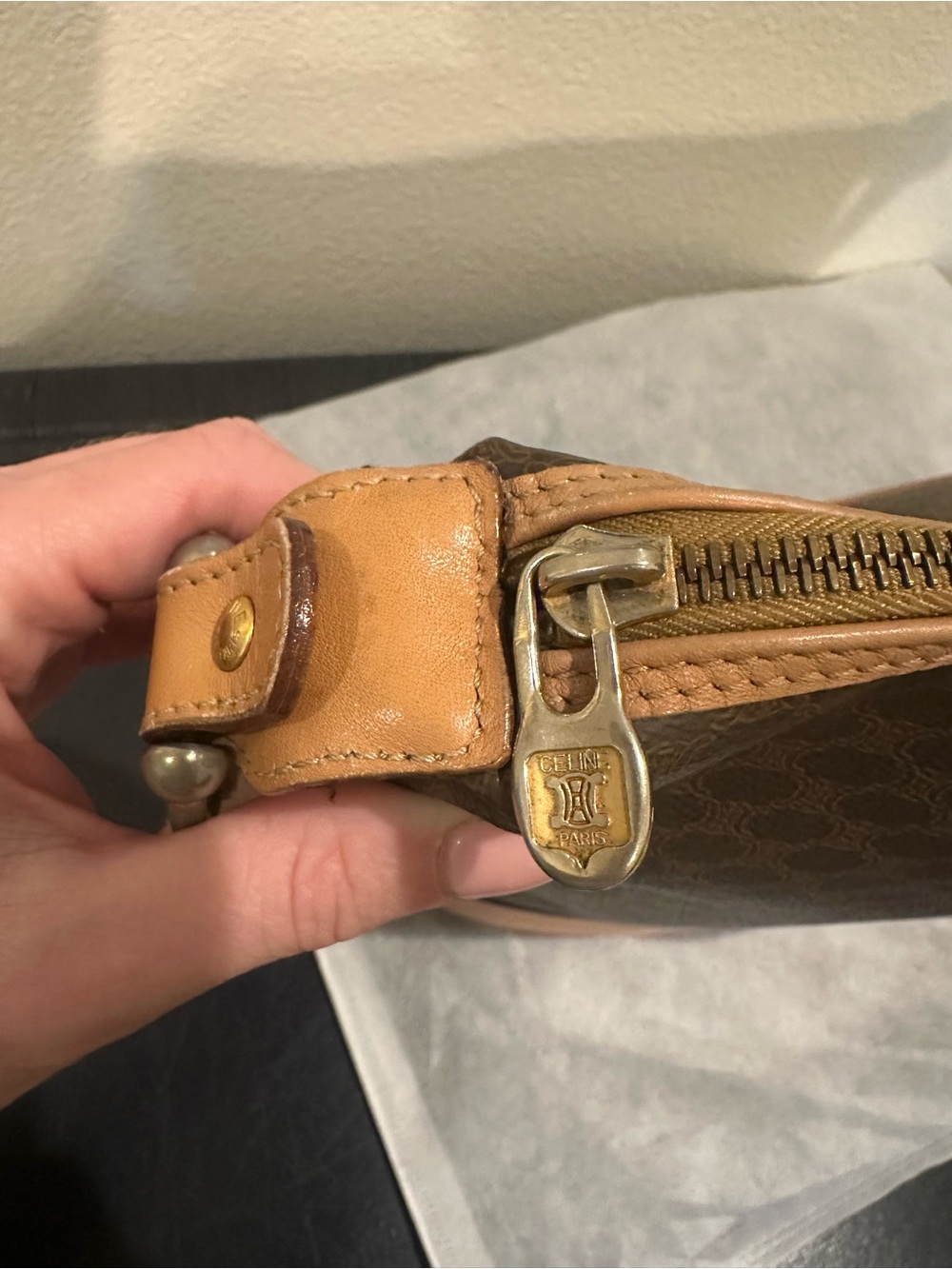 Celine Brown and Tan Shoulder Bag - Picture 4 of 12